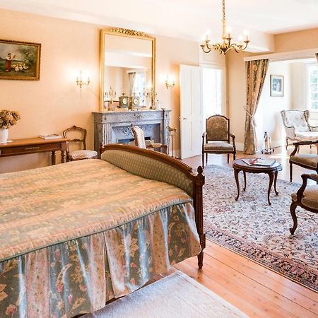 לינה וארוחת בוקר בוברו-אן-אוז' Manoir De Sens מראה חיצוני תמונה